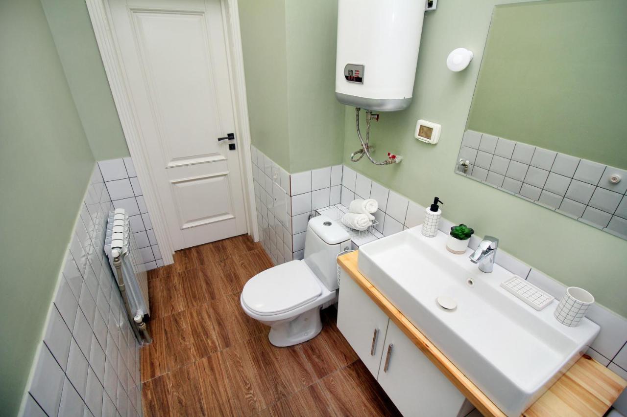 Perfect Spacious 356 Apartment Almaty
